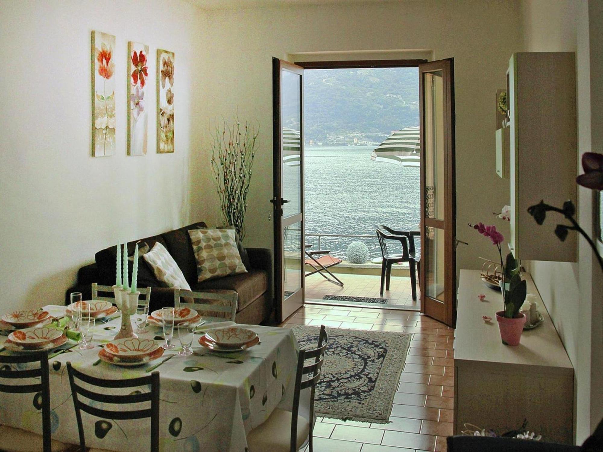 Apartments Paganini Леццено Екстер'єр фото